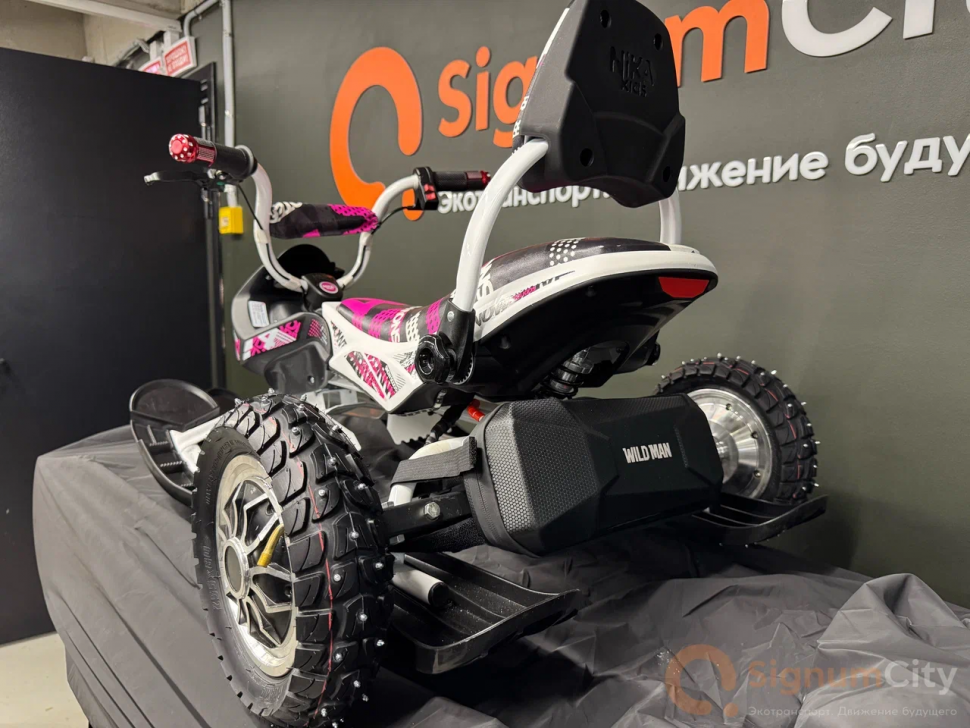 Электроснегокат Snow Razor Moto Pro (черно-розовый)